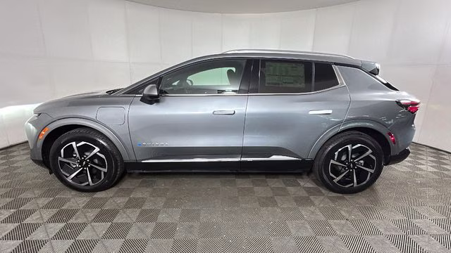 2024 Sterling Gray Metallic Chevrolet Equinox EV LT FWD SUV