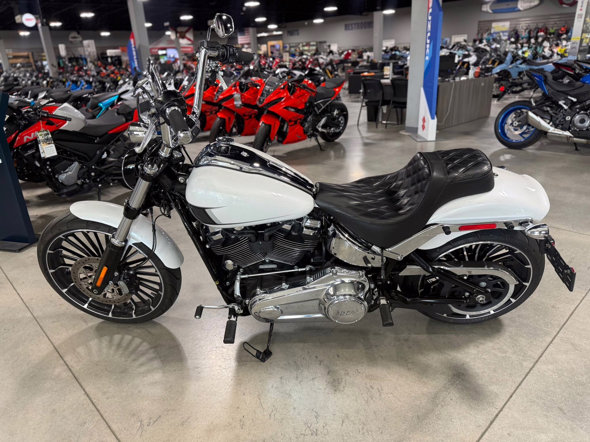 2024 Harley-Davidson Breakout Motorcycle