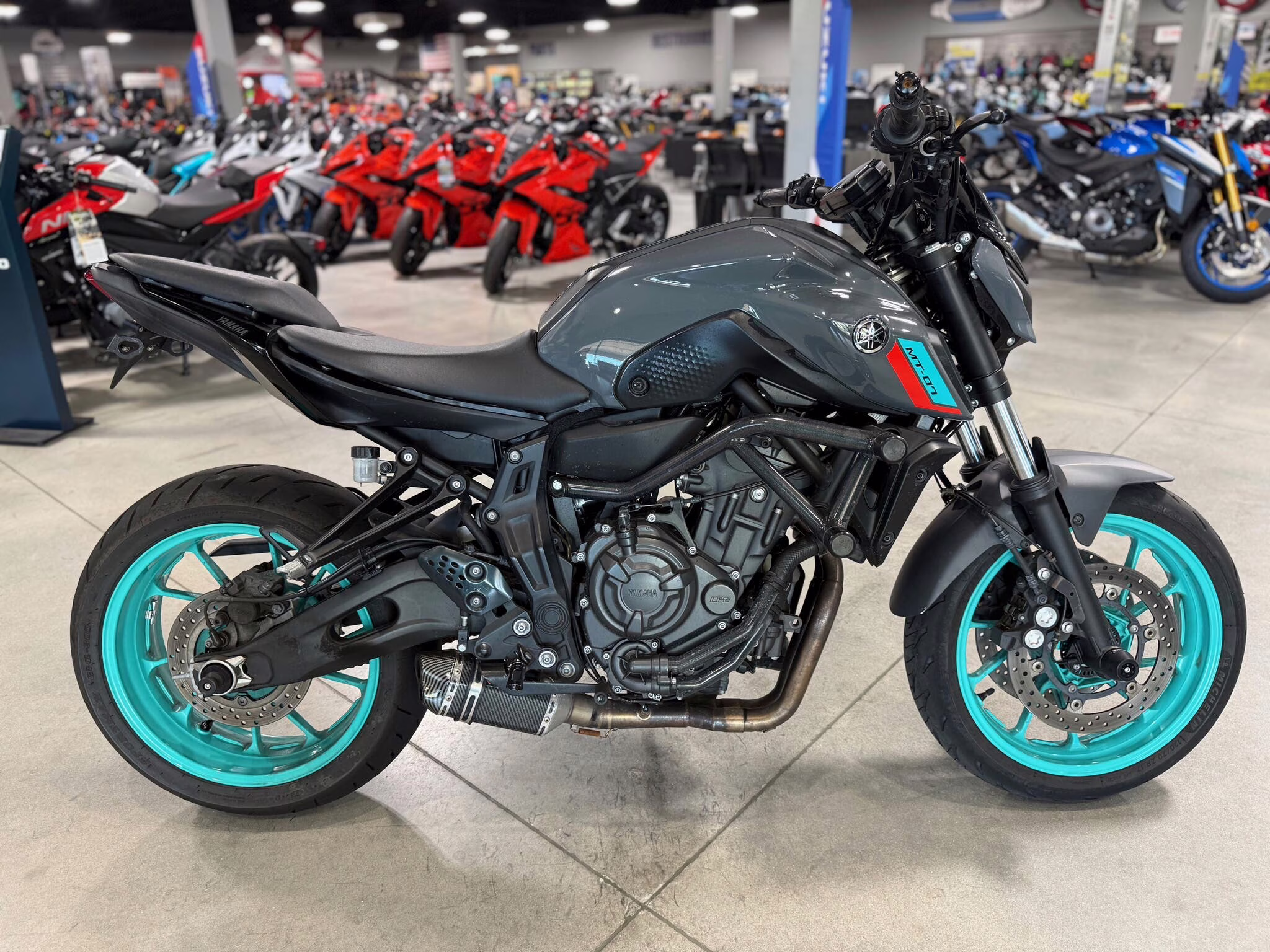 2022 Yamaha MT 07 Motorcycle