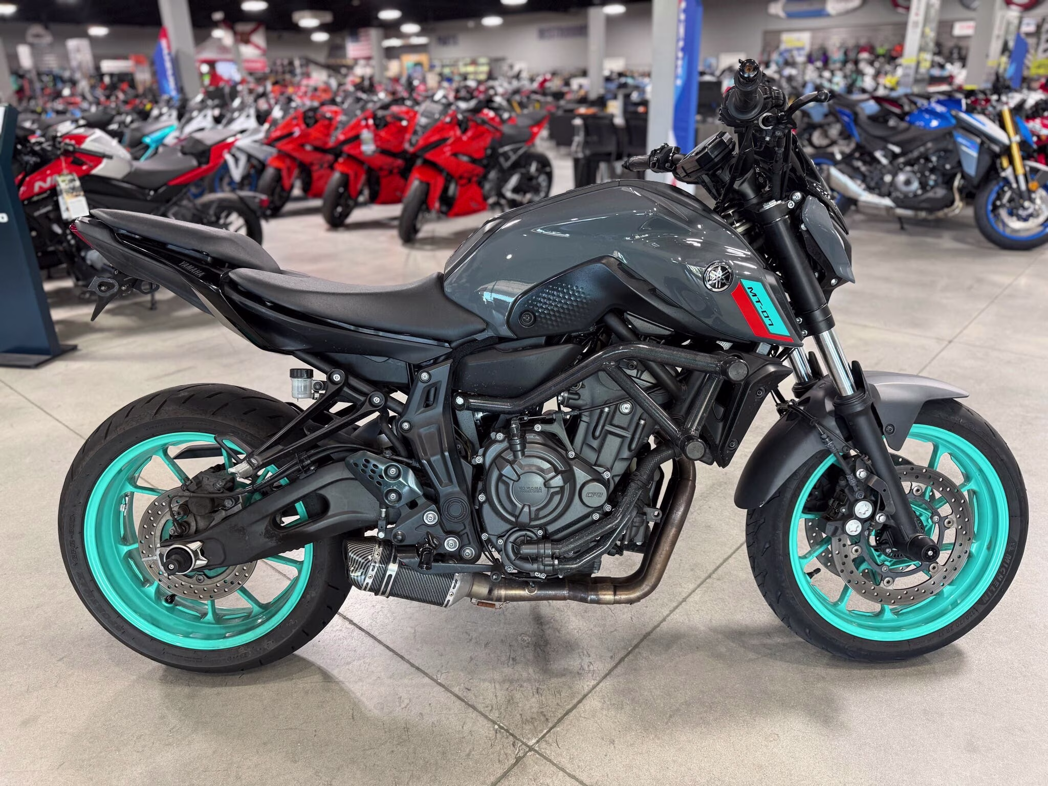 2022 Yamaha MT 07 Motorcycle