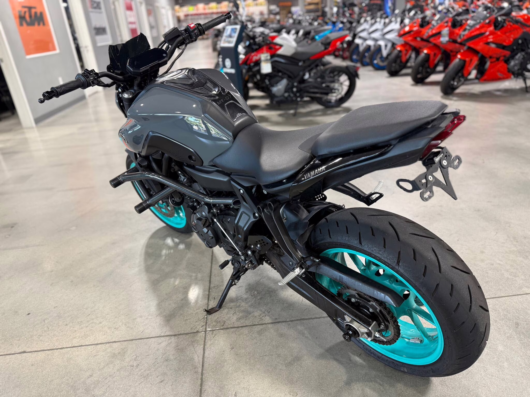 2022 Yamaha MT 07 Motorcycle