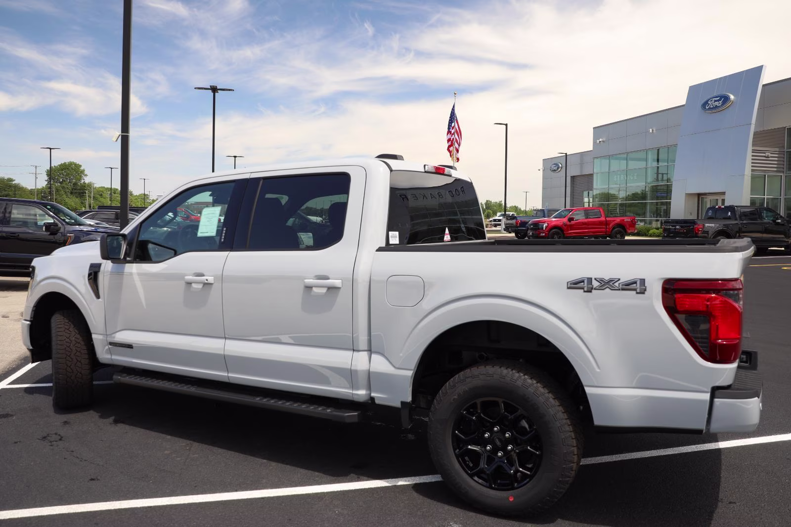 2026 Avalanche Ford F-150 XLT 4X4 Truck