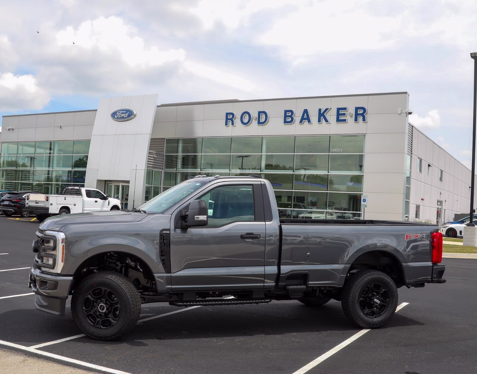 2026 Carbonized Gray Metallic Ford Super Duty F-350 SRW XL 4X4 Truck