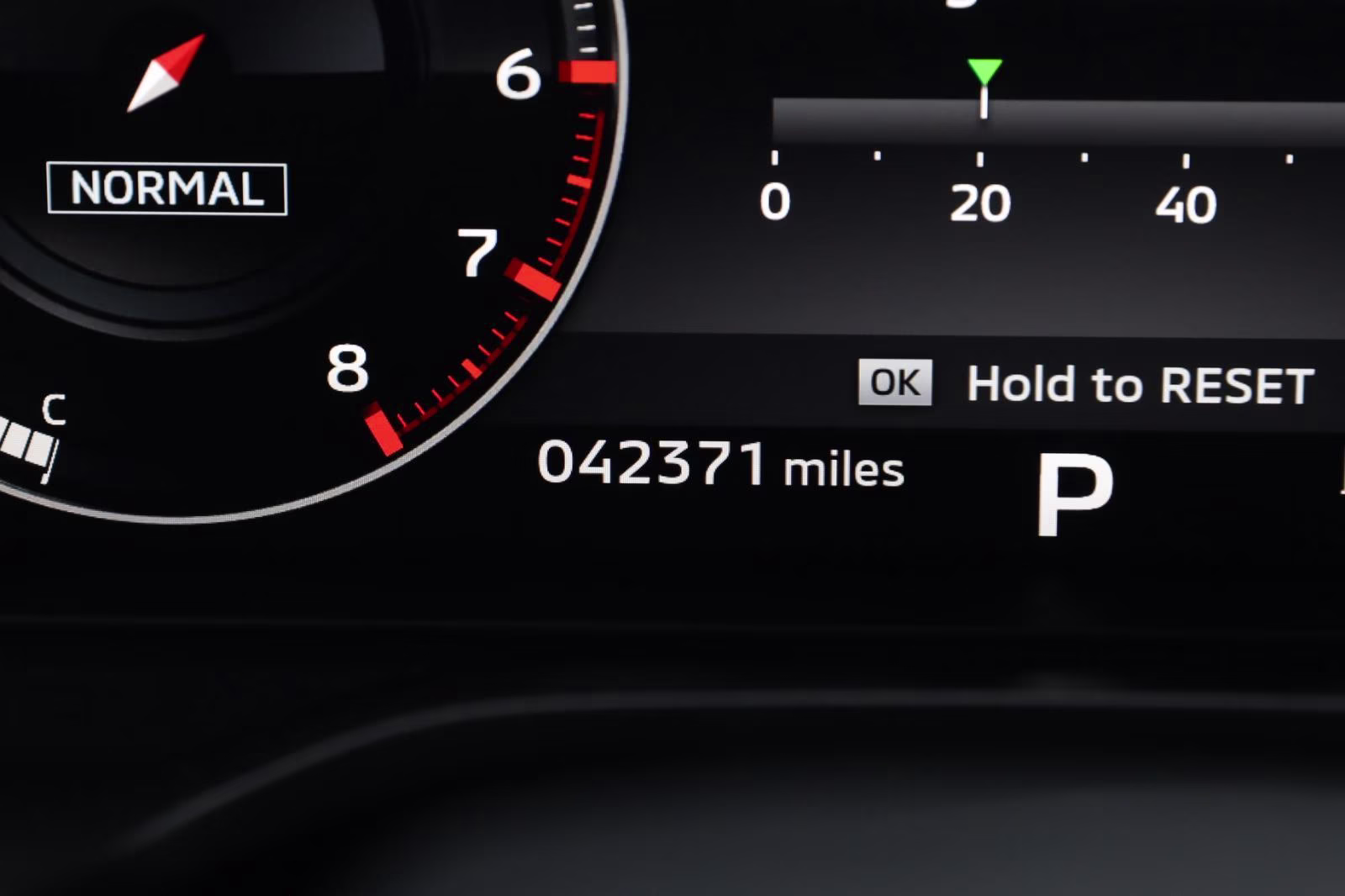 2023 Labrador Black Pearl Mitsubishi Outlander SE AWD S-AWC