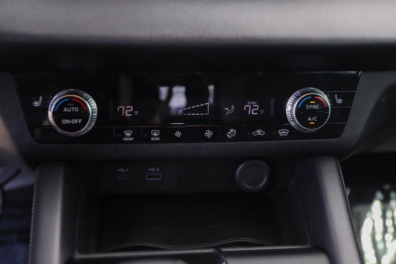 2023 Labrador Black Pearl Mitsubishi Outlander SE AWD S-AWC