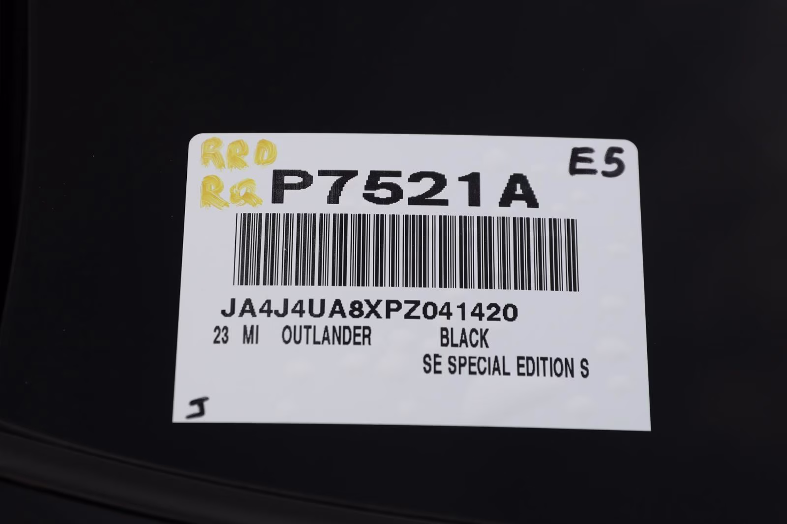 2023 Labrador Black Pearl Mitsubishi Outlander SE AWD S-AWC