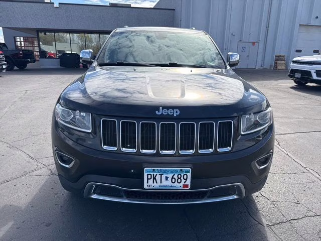 2015 Brilliant Black Crystal Pearlcoat Jeep Grand Cherokee Limited 4X4 SUV