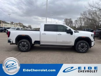 2024 White Frost Tricoat GMC Sierra 3500HD Denali Ultimate Truck