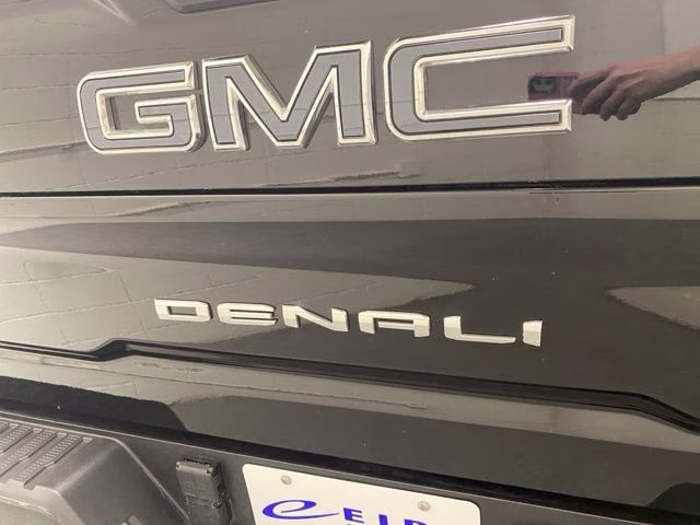 2024 Onyx Black GMC Sierra 2500HD Denali Ultimate 4X4 Truck