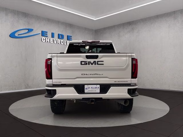 2024 White Frost Tricoat GMC Sierra 3500HD Denali Ultimate 4X4 Truck
