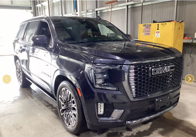 2024 GMC Yukon Denali Ultimate 4X4 SUV