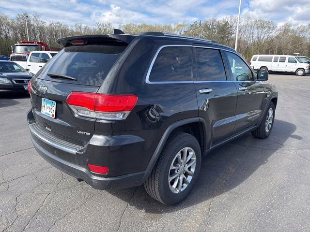 2015 Brilliant Black Crystal Pearlcoat Jeep Grand Cherokee Limited 4X4 SUV