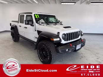 2021 Bright White Clearcoat Jeep Gladiator Mojave 4X4 Truck