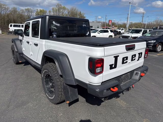 2021 Bright White Clearcoat Jeep Gladiator Mojave 4X4 Truck