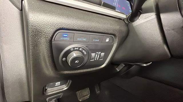 2022 Baltic Gray Metallic Clearcoat Jeep Grand Cherokee 4xe 4X4 SUV