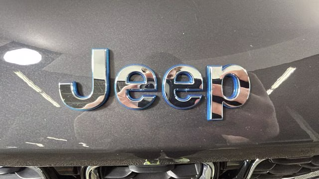 2022 Baltic Gray Metallic Clearcoat Jeep Grand Cherokee 4xe 4X4 SUV