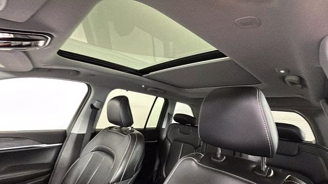 2022 Bright White Clearcoat Jeep Grand Cherokee 4xe 4X4 SUV