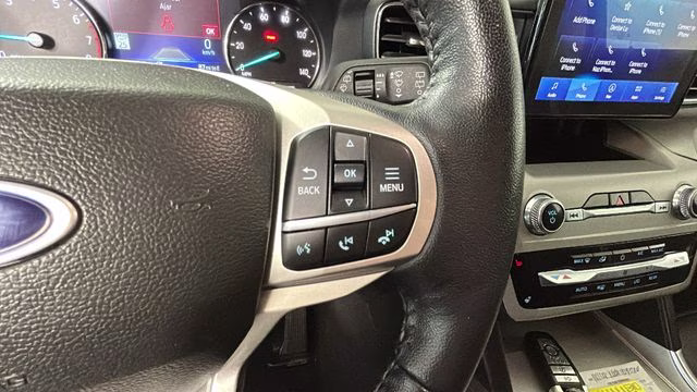 2023 Silver Ford Explorer XLT 4X4 SUV