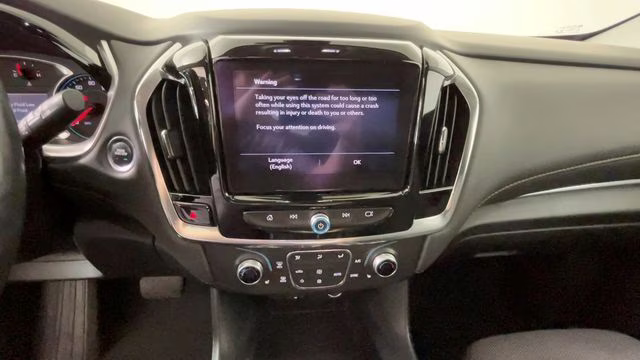 2020 Summit White Chevrolet Traverse LT FWD SUV