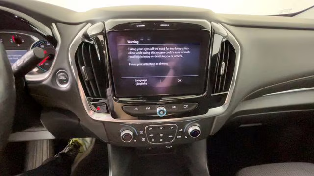 2020 Summit White Chevrolet Traverse LT FWD SUV