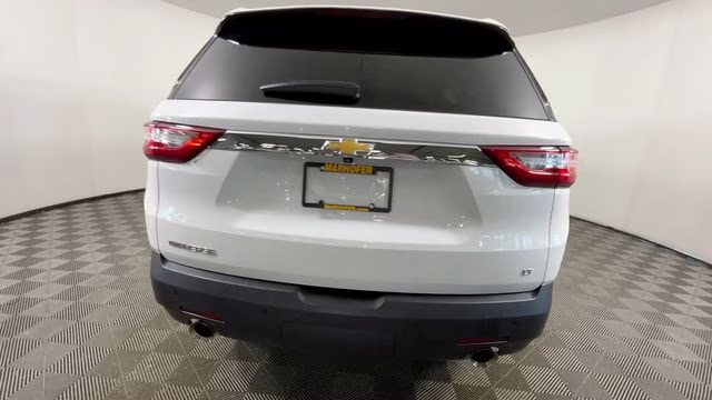 2020 Summit White Chevrolet Traverse LT FWD SUV