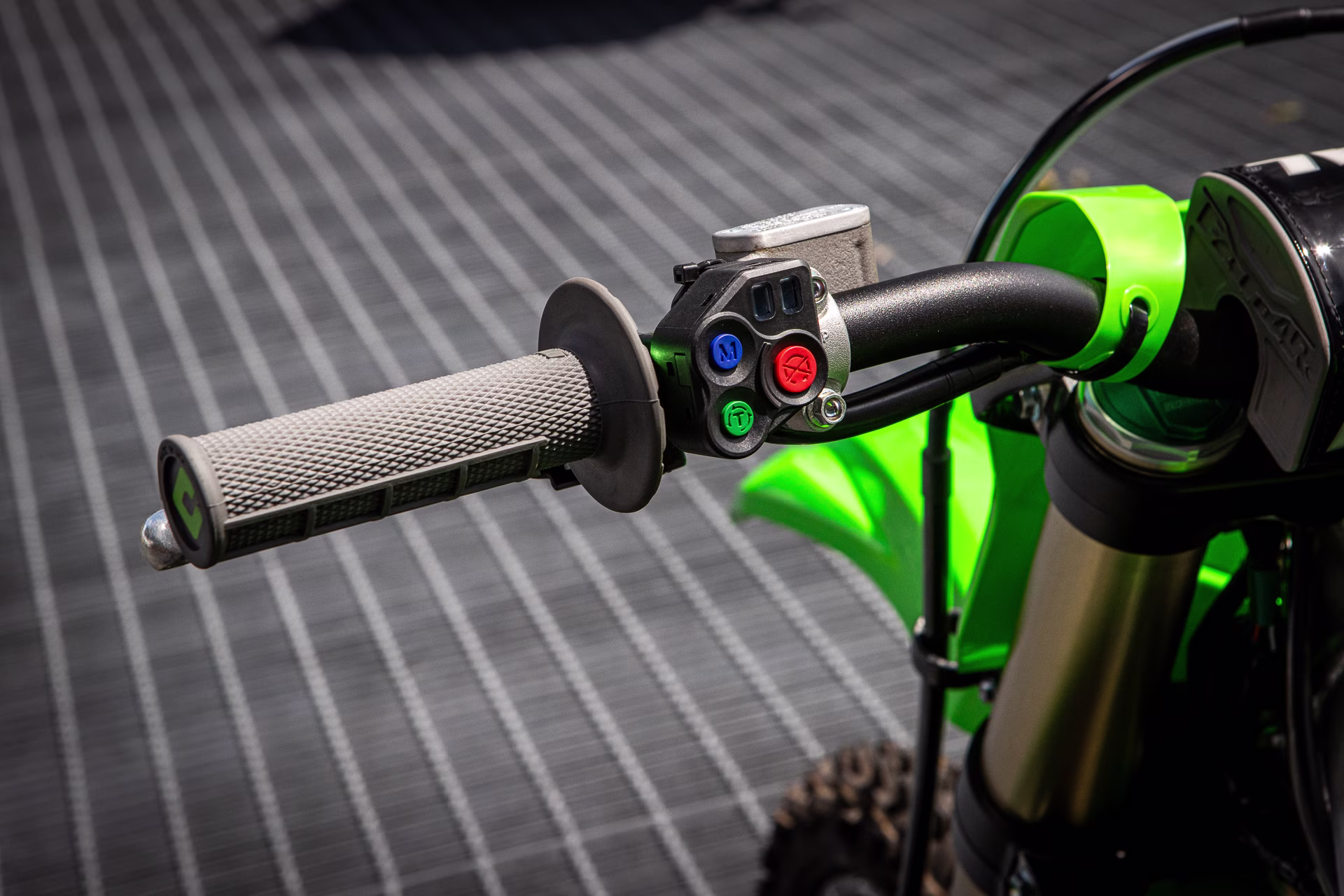 2025 Green Kawasaki KX 450x KX450X Motorcycle
