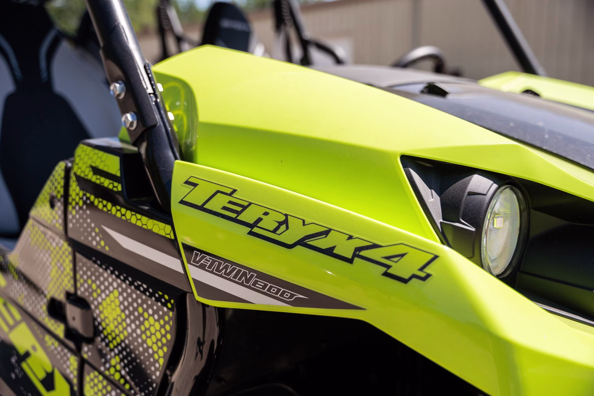 2025 Neon Yellow / Super Black Kawasaki Teryx4 SXS