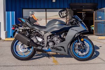 2026 Metallic Matte Graphenesteel Gray / Metallic Spark Black / Pearl Storm Gray Kawasaki Ninja ZX-6R ABS ZX-6R ABS Motorcycle