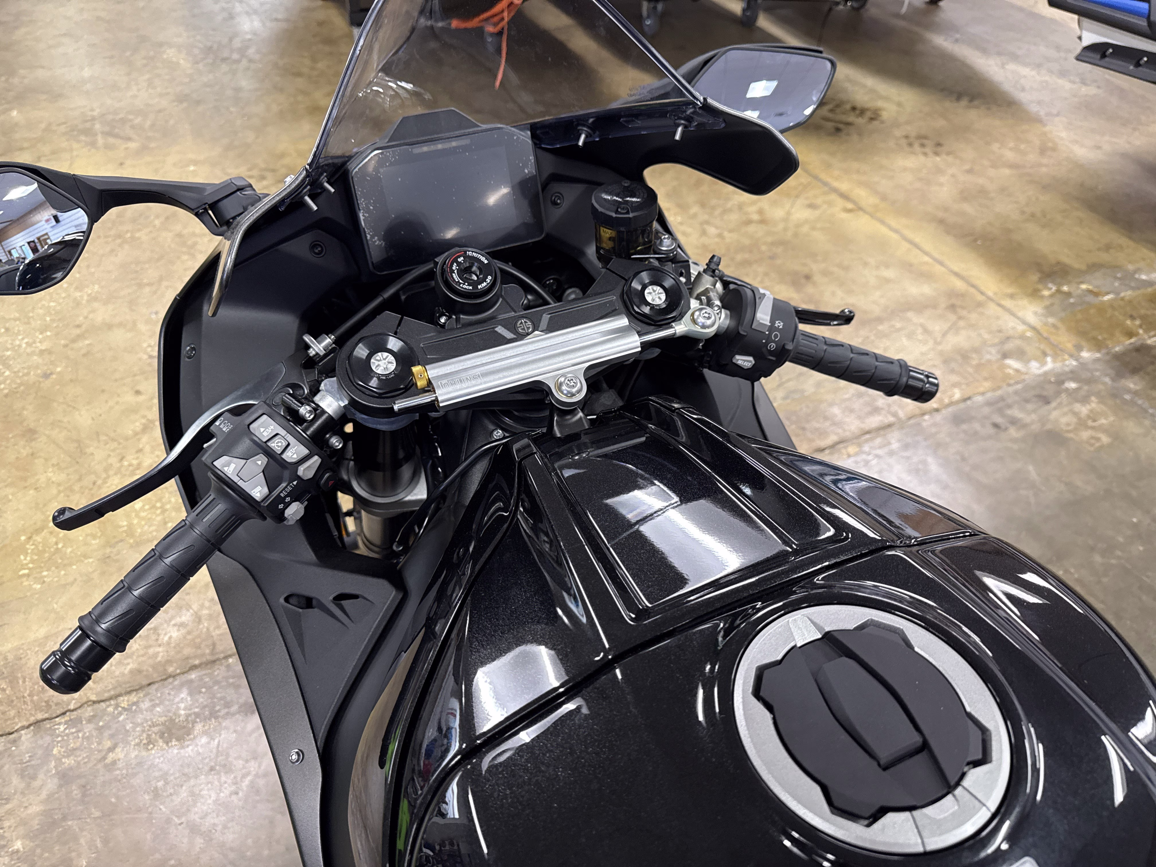 2026 Metallic Matte Graphenesteel Gray / Metallic Spark Black Kawasaki Ninja ZX-10R ABS Motorcycle