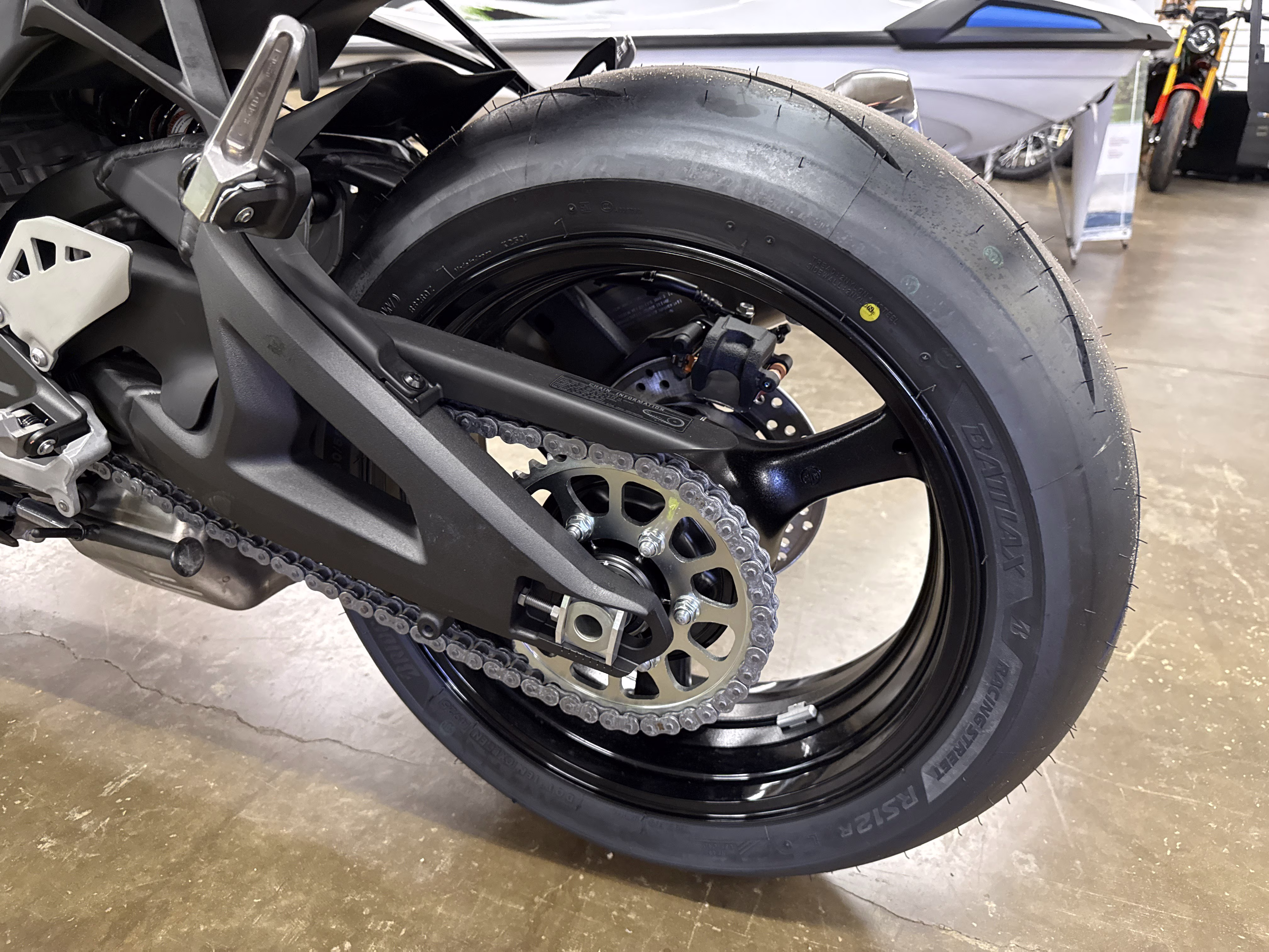 2026 Metallic Matte Graphenesteel Gray / Metallic Spark Black Kawasaki Ninja ZX-10R ABS Motorcycle