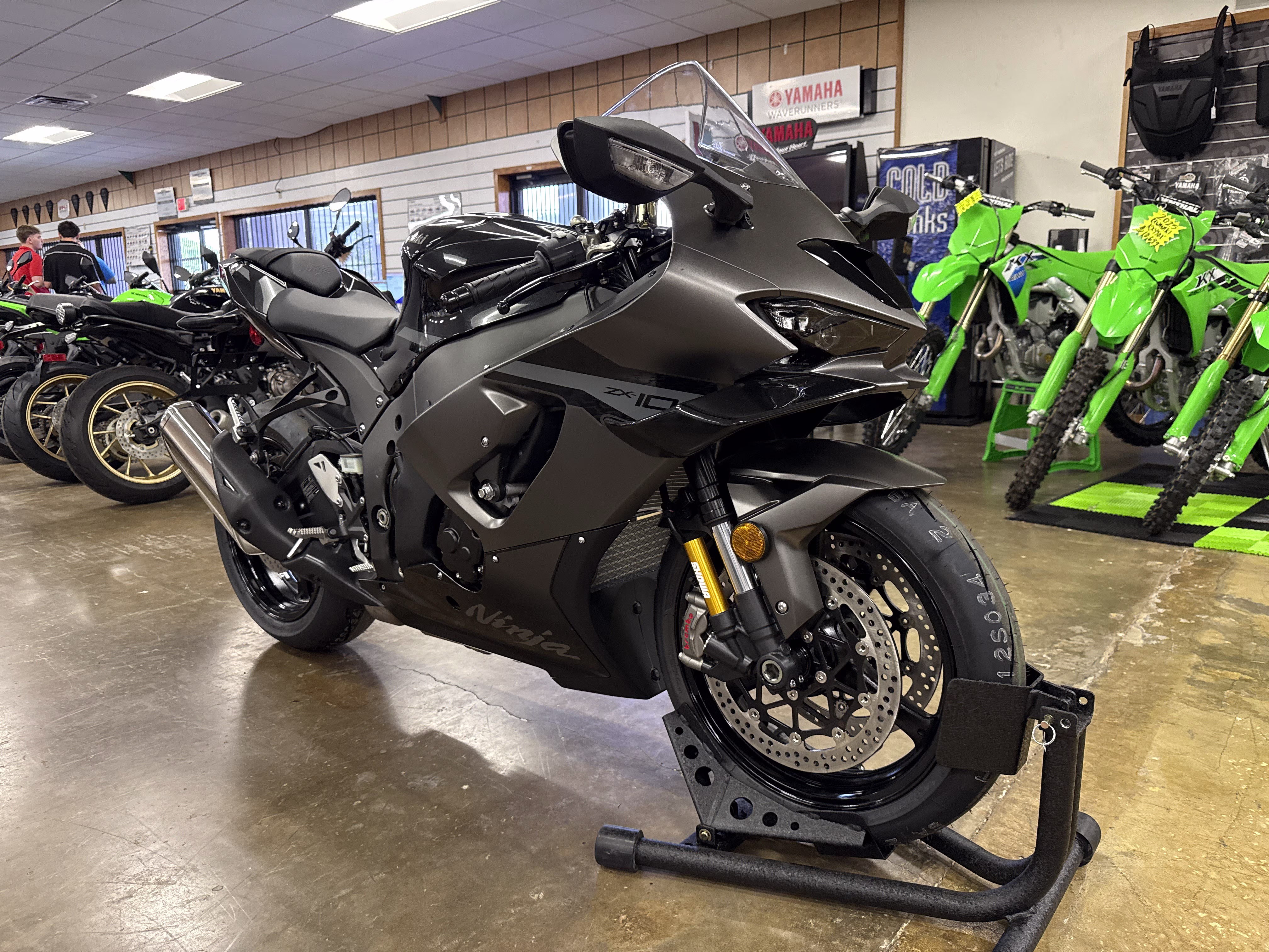 2026 Metallic Matte Graphenesteel Gray / Metallic Spark Black Kawasaki Ninja ZX-10R ABS Motorcycle