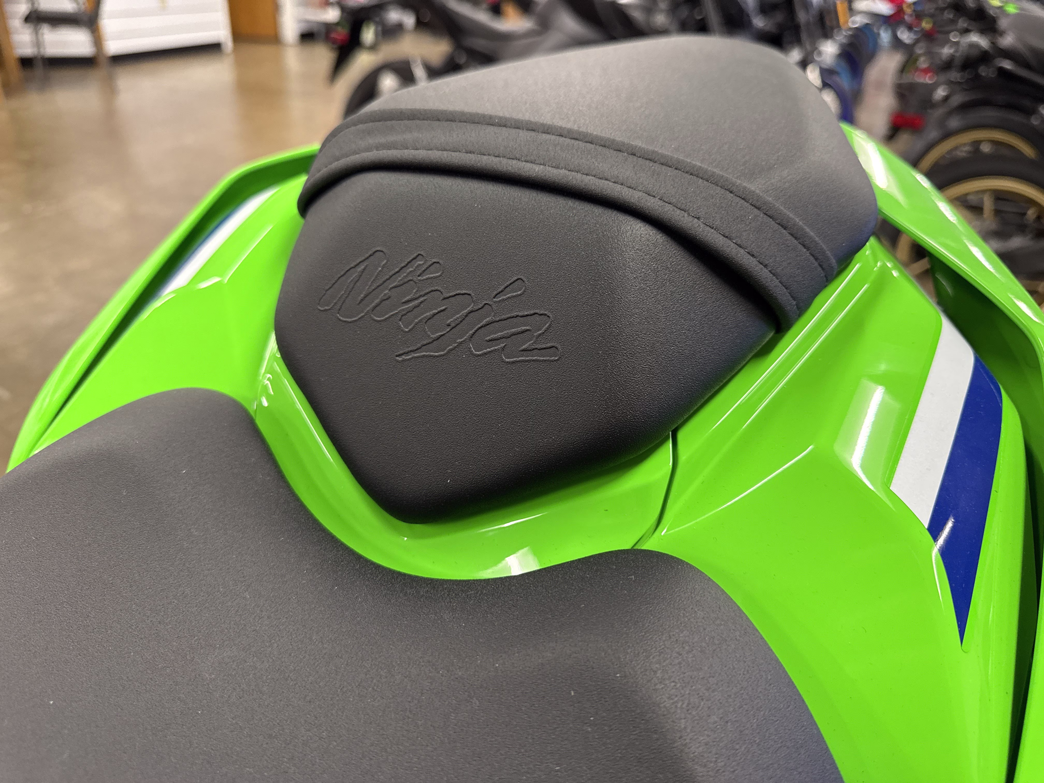 2026 Lime Green / Blue 24 Kawasaki Ninja ZX-10R ABS Motorcycle