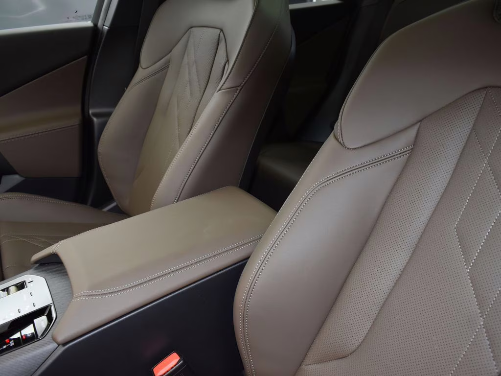 2025 Black Sapphire Metallic BMW X3 30 xDrive AWD SUV