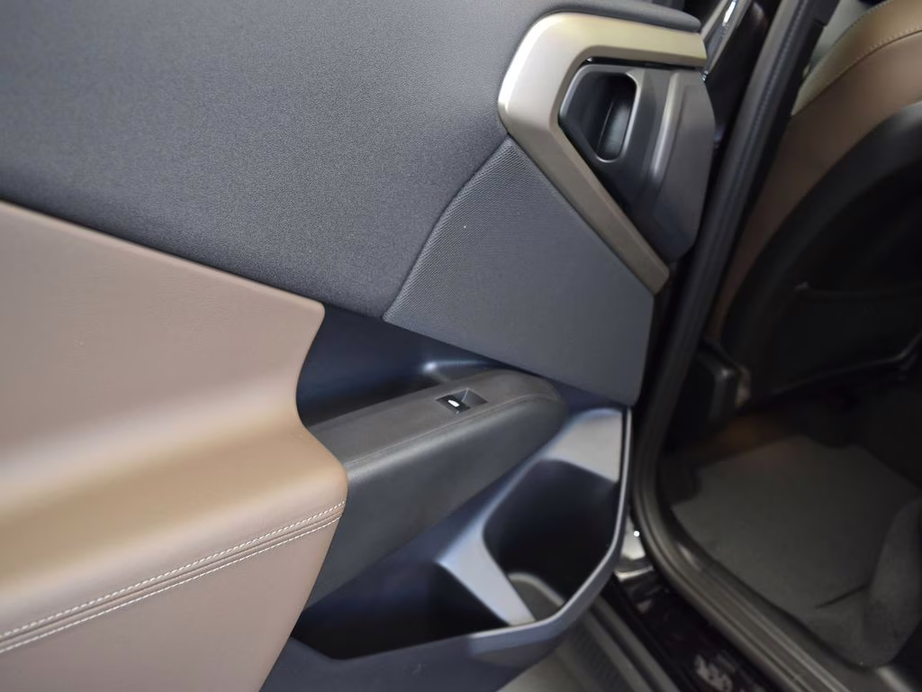 2025 Black Sapphire Metallic BMW X3 30 xDrive AWD SUV