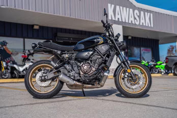 2025 Raven Yamaha XSR700 Motorcycle