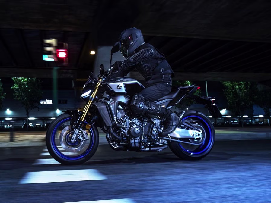 2026 Liquid Metal / Raven Yamaha MT-09 SP Motorcycle