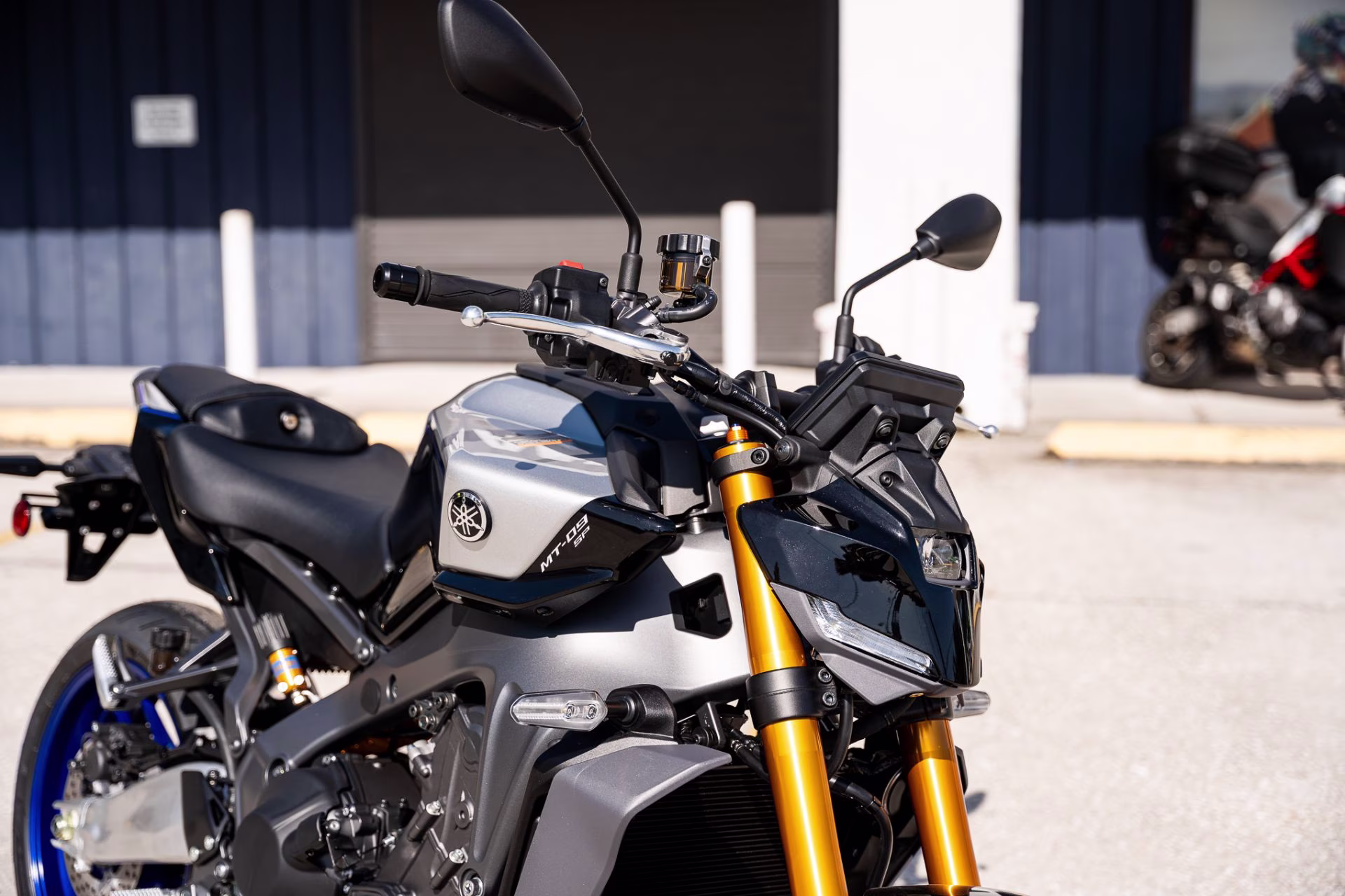 2026 Liquid Metal / Raven Yamaha MT-09 SP Motorcycle