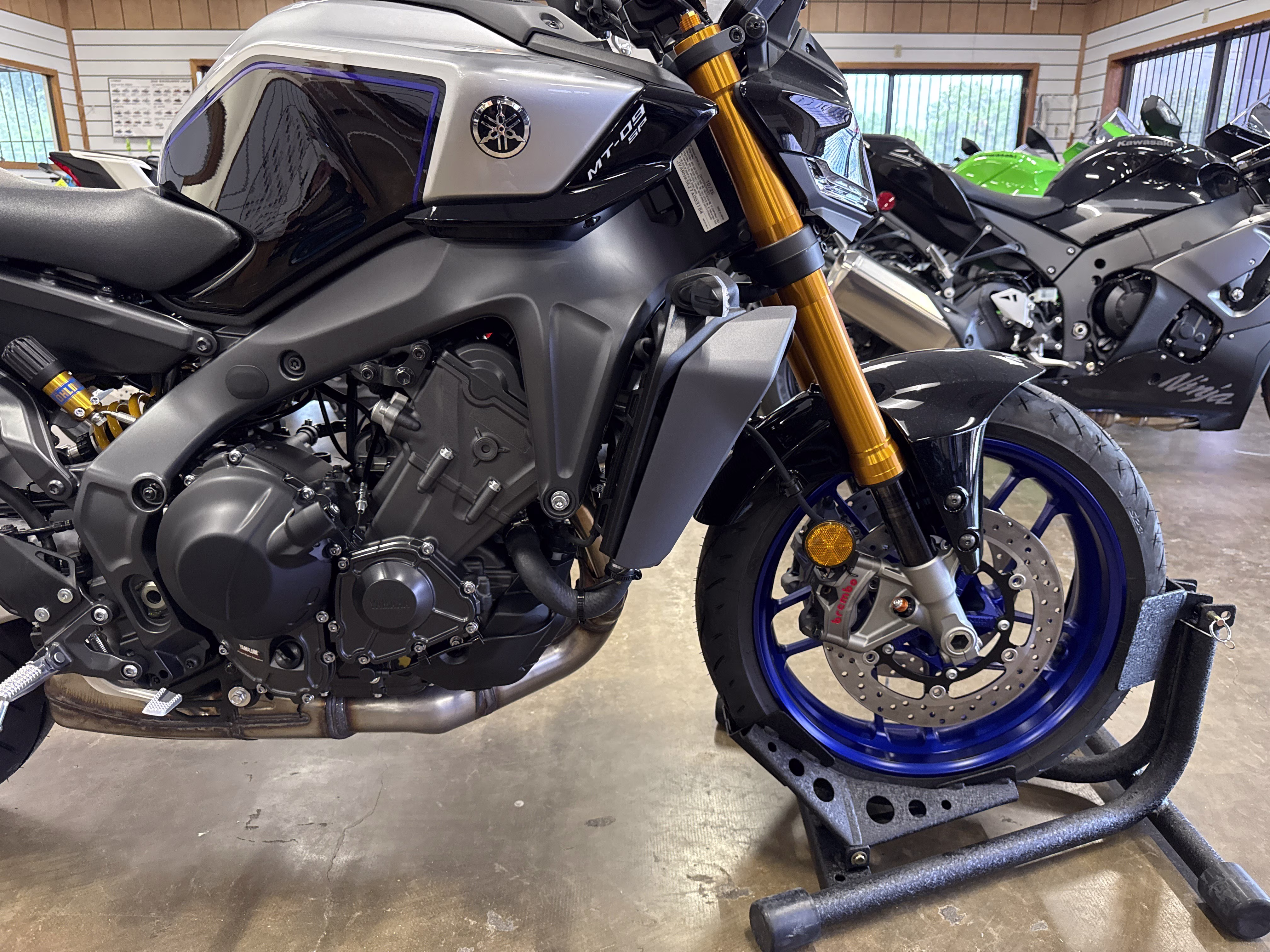 2026 Liquid Metal / Raven Yamaha MT-09 SP Motorcycle