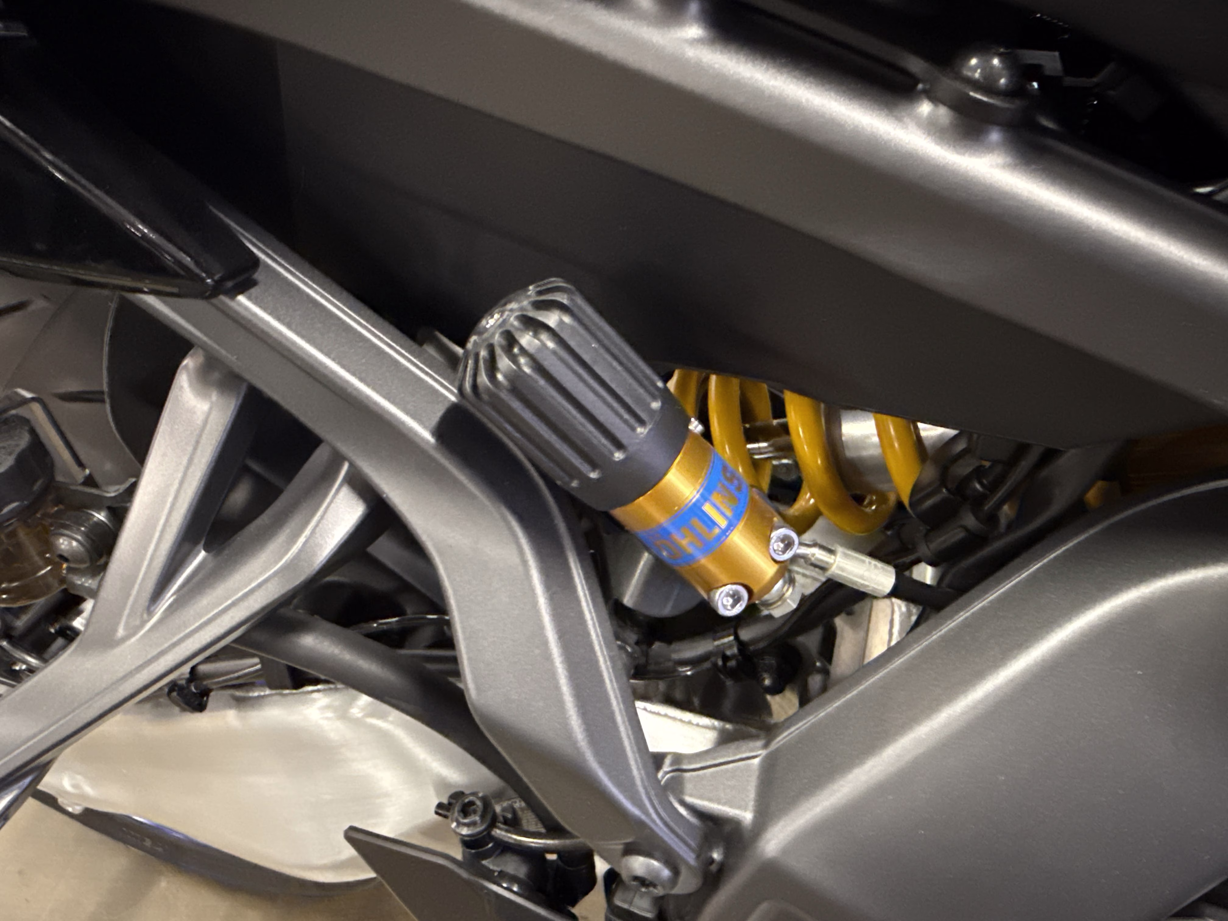 2026 Liquid Metal / Raven Yamaha MT-09 SP Motorcycle