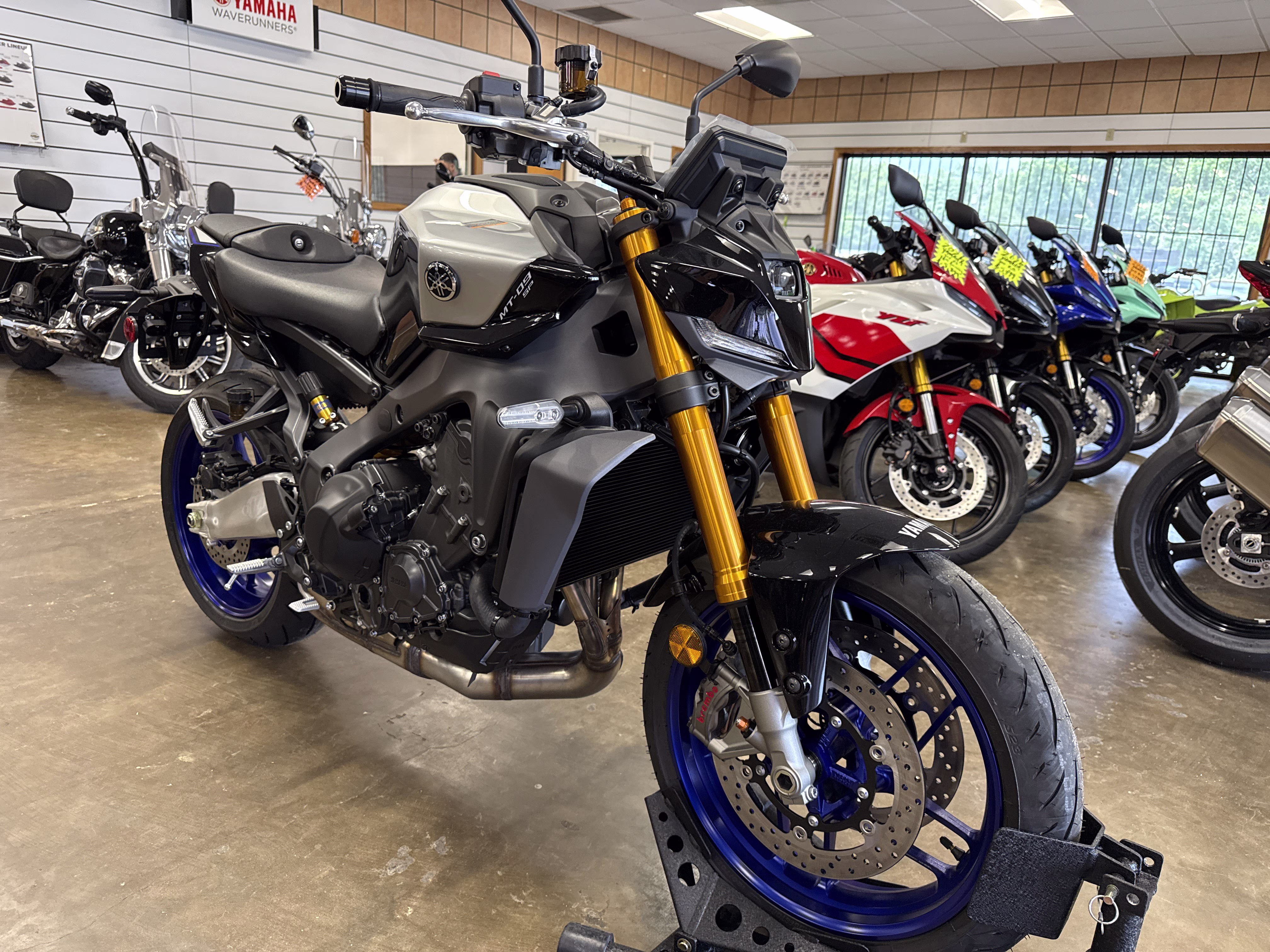 2026 Liquid Metal / Raven Yamaha MT-09 SP Motorcycle