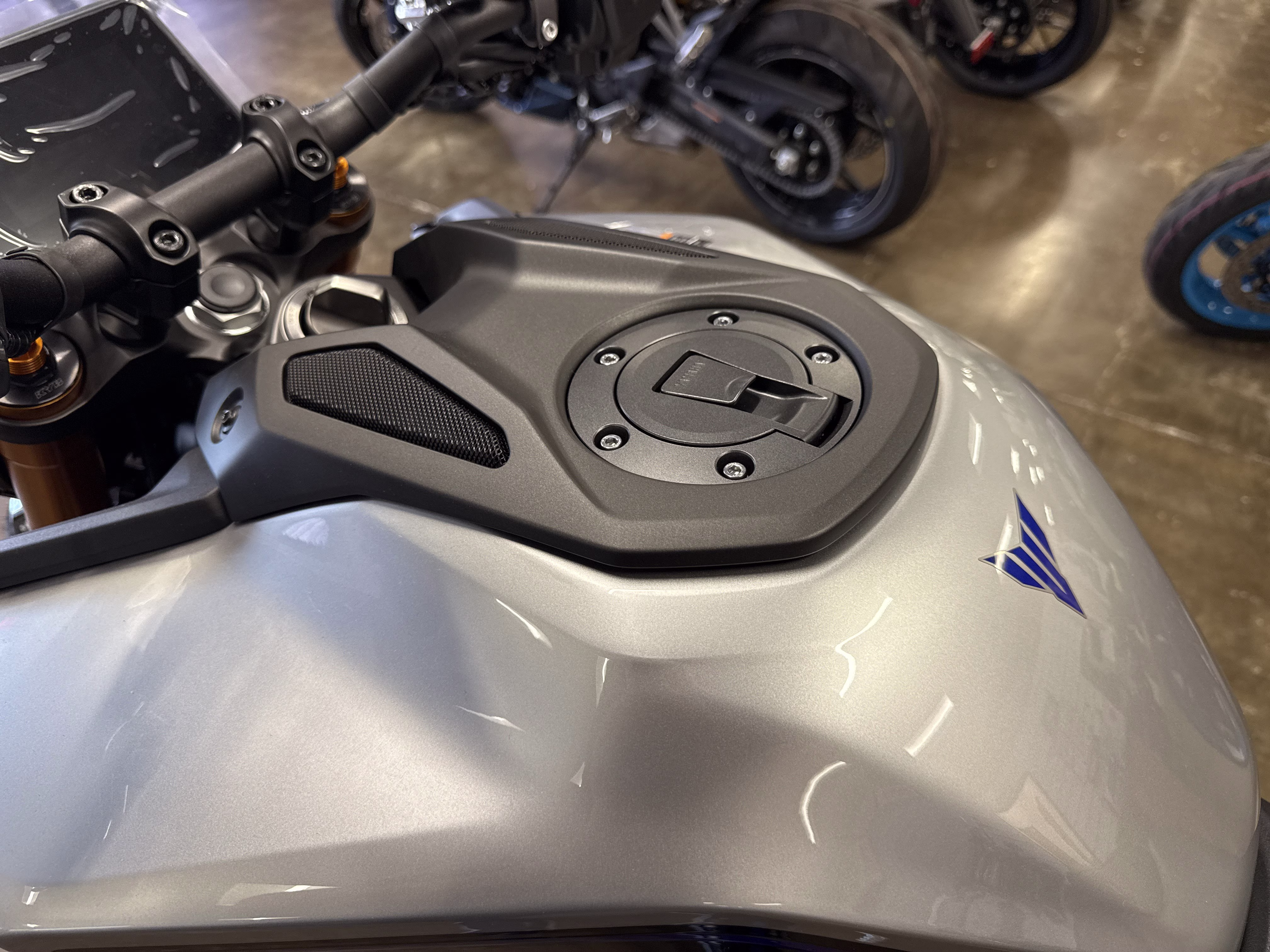 2026 Liquid Metal / Raven Yamaha MT-09 SP Motorcycle