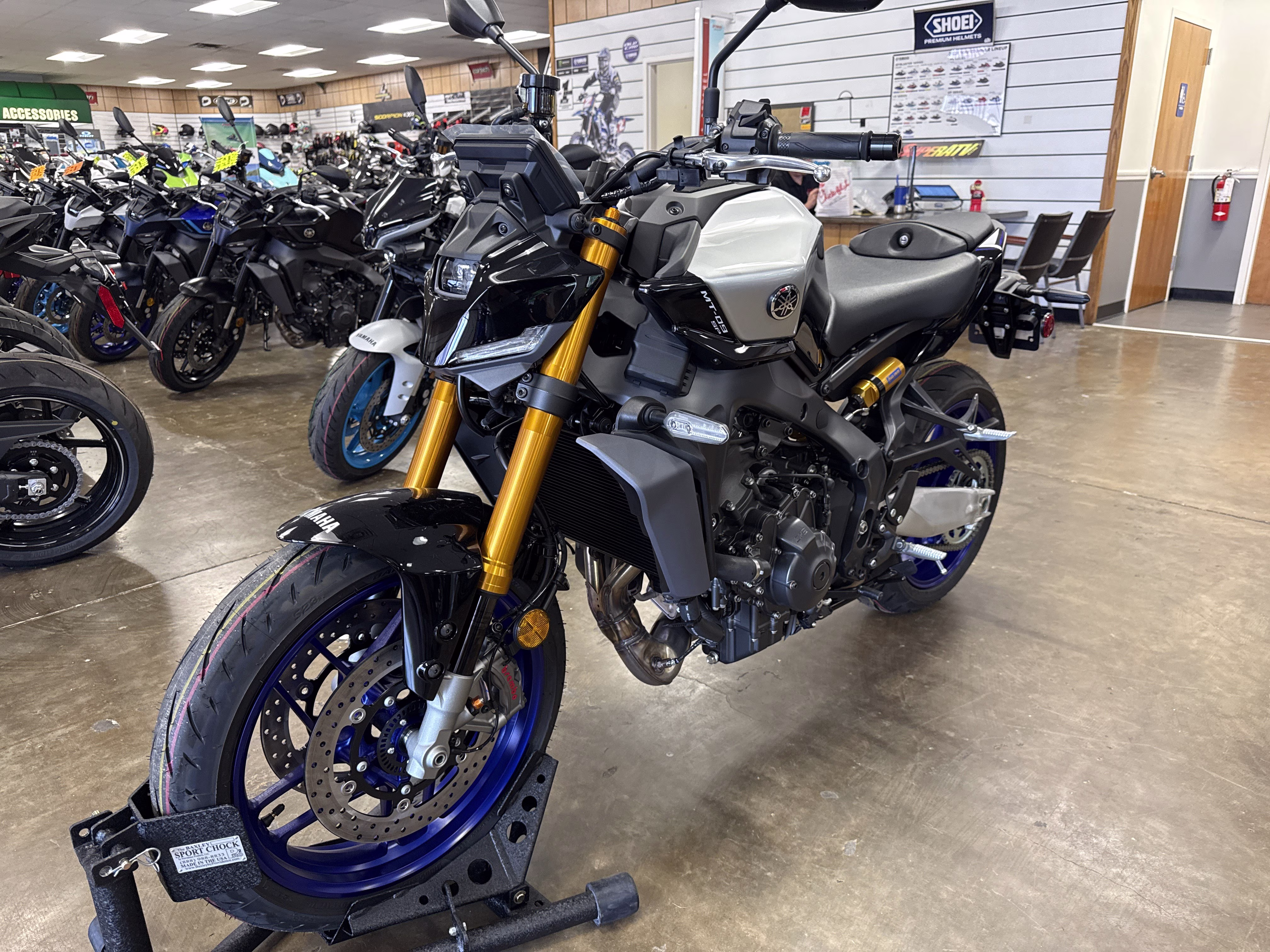 2026 Liquid Metal / Raven Yamaha MT-09 SP Motorcycle