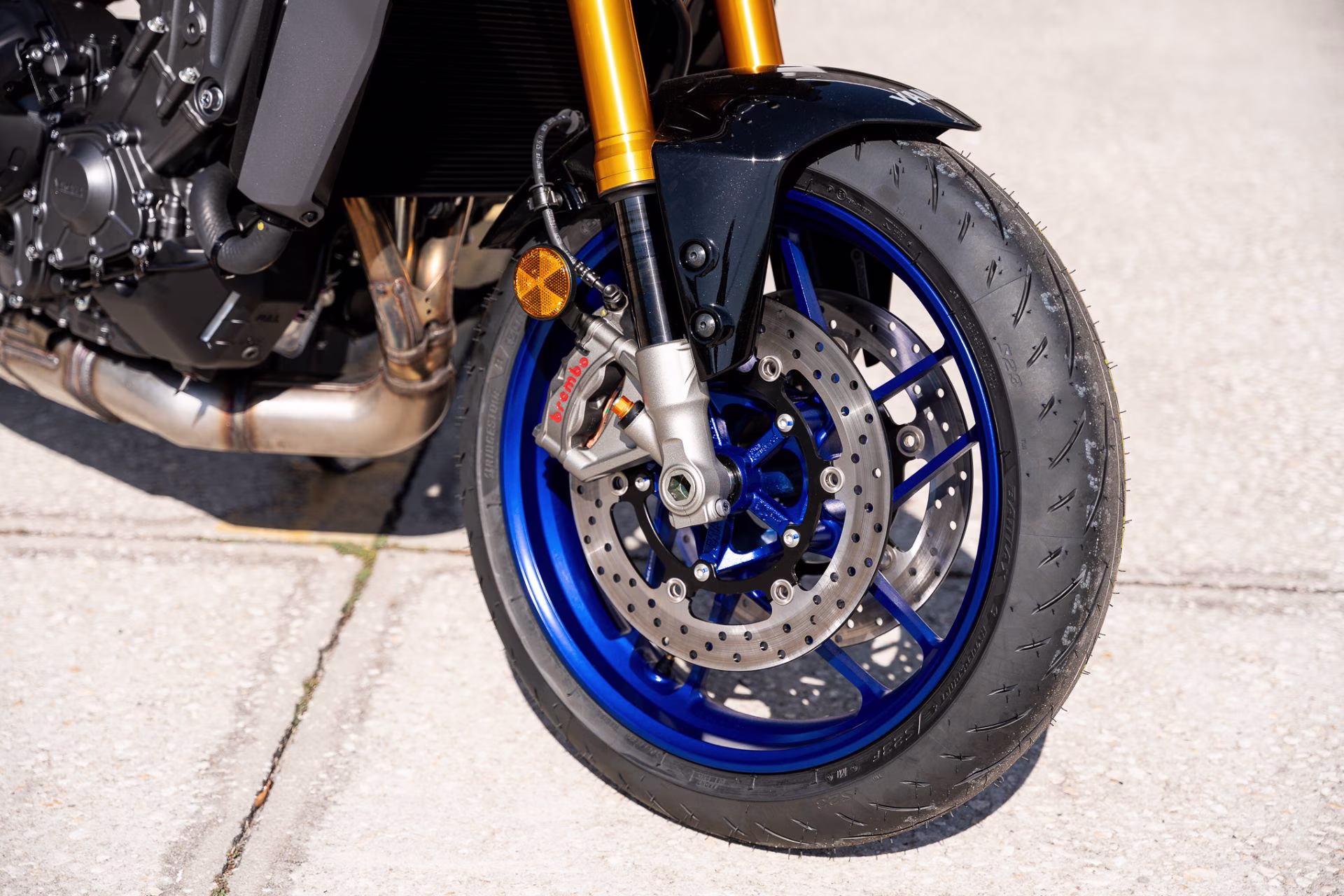 2026 Liquid Metal / Raven Yamaha MT-09 SP Motorcycle