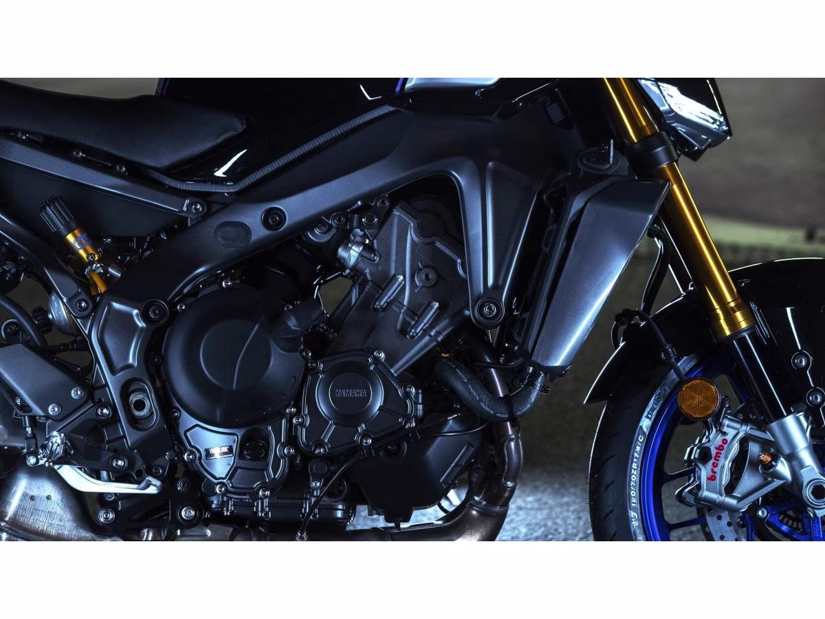 2026 Liquid Metal / Raven Yamaha MT-09 SP Motorcycle