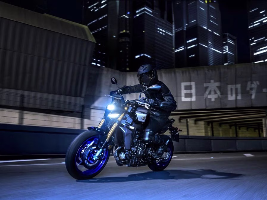 2026 Liquid Metal / Raven Yamaha MT-09 SP Motorcycle