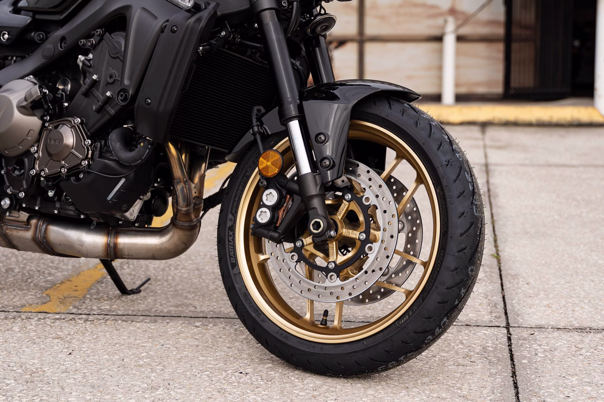 2026 Raven Yamaha XSR900 Motorcycle