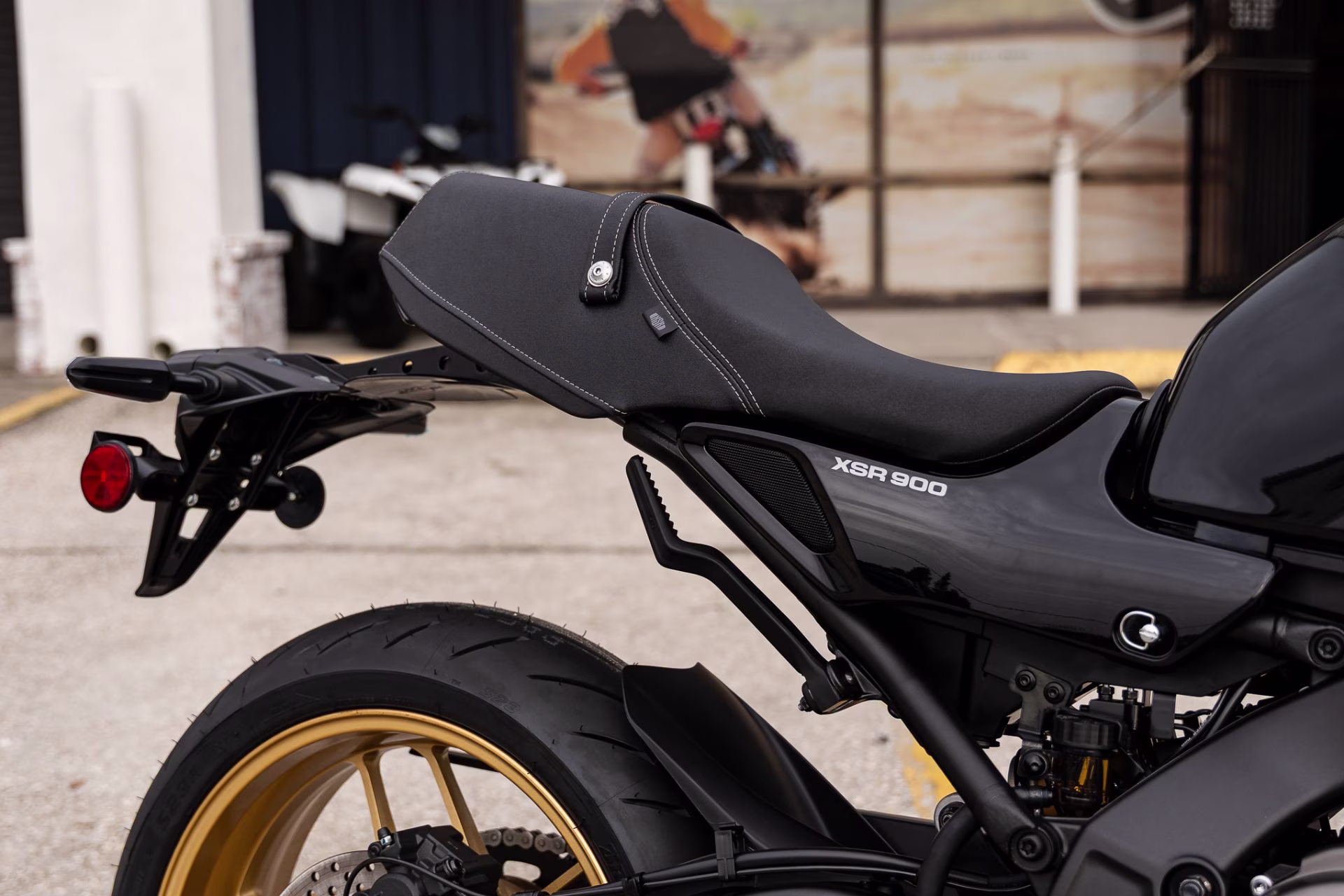 2026 Raven Yamaha XSR900 Motorcycle