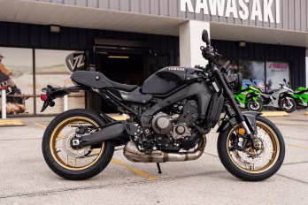 2026 Raven Yamaha XSR900 Motorcycle