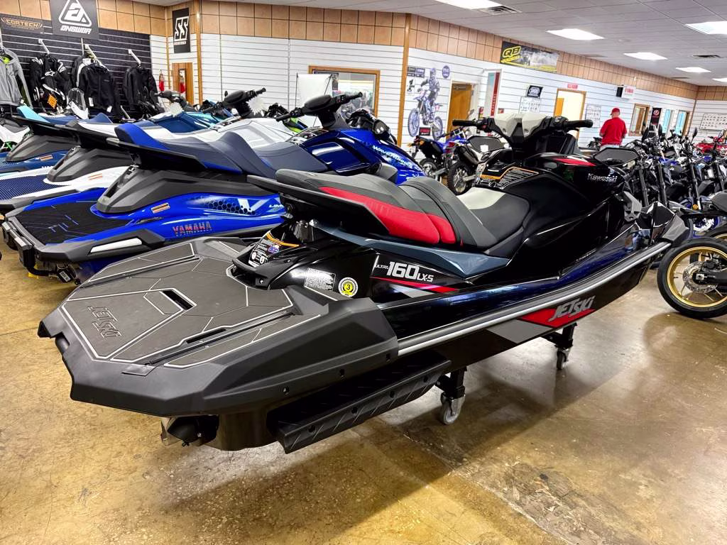 2025 Gray Kawasaki JET SKI ULTRA 160LX-S Ultra 160LX-S Personal Watercraft