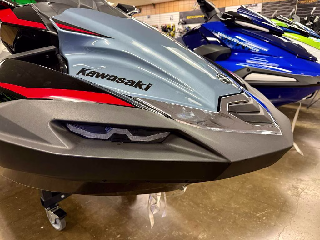 2025 Gray Kawasaki JET SKI ULTRA 160LX-S Ultra 160LX-S Personal Watercraft